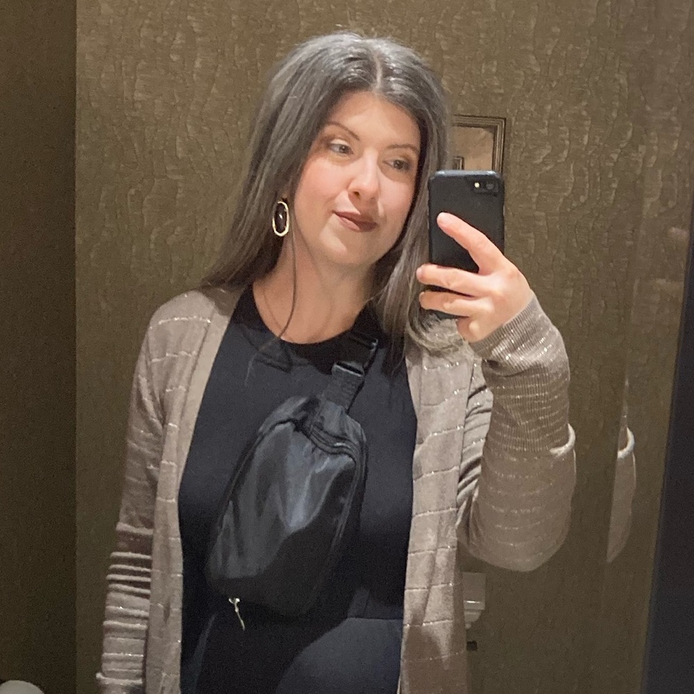 Meet your Posher, Amanda